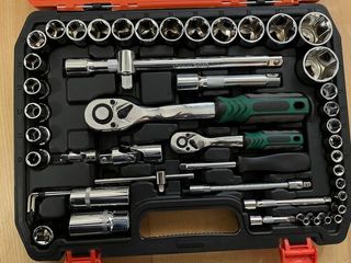 Maletín de herramientas 94 piezas NUEVO