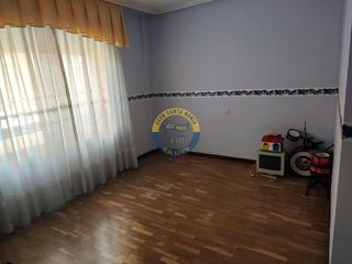 Piso en venta en La Vega - Oteruelo en León