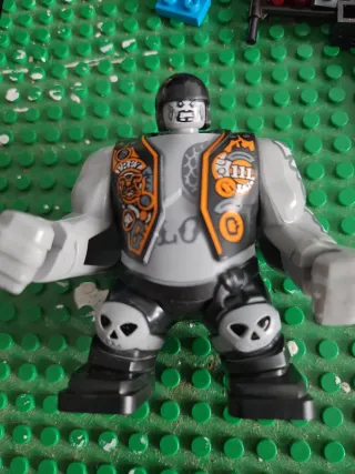 Figura Lego Ninjago no oficial