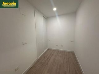 Estudio en alquiler en Huerta de la Reina - Trassierra en Córdoba