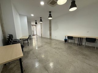 Local comercial en alquiler en Ensanche - Diputación en Alicante