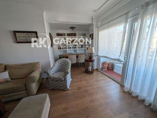 Piso en alquiler en Centro en Almería