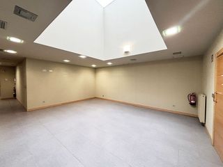 Local comercial en alquiler en Ansoáin