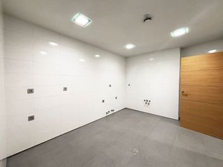 Local comercial en alquiler en Ansoáin