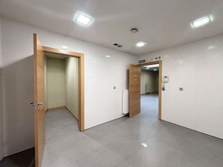 Local comercial en alquiler en Ansoáin