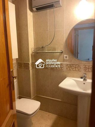 Ático en alquiler en Mercado en Alicante