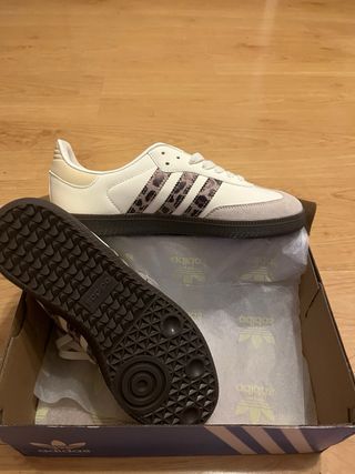 Adidas Samba Beige/Blanco Talla 38 Nuevas