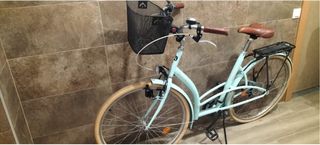 Bicicleta urbana clasica 520 verde almendra