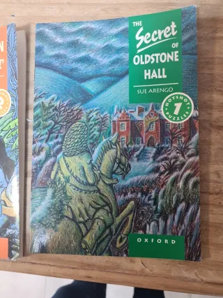 Hotshots 1. Secret of Oldstone Hall