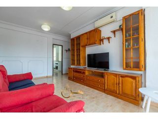 Piso en venta en Parque Atlántico - Los Arcos - Aeropuerto Viejo en Sevilla