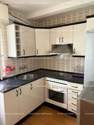 Piso en alquiler en Hospitales - Campus en Salamanca