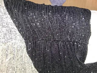 Vestido lentejuelas negro y plateado