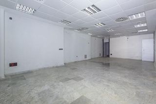 Local comercial en venta en Iznalloz