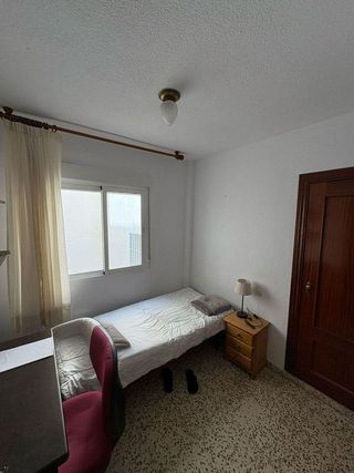 Piso en alquiler en Pajaritos - Plaza de Toros en Granada