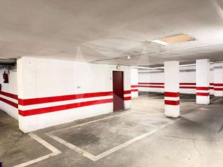 Garaje en alquiler en Huerta Rosales - Valdepasillas en Badajoz