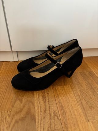Zapatos de flamenco negros