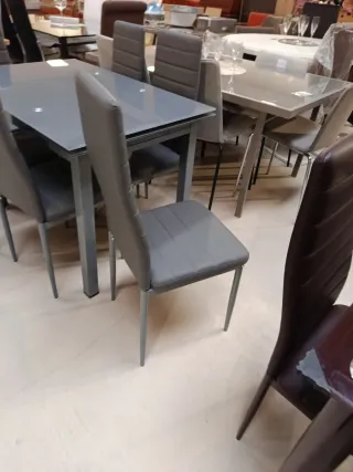 Mesa comedor extensible cristal gris