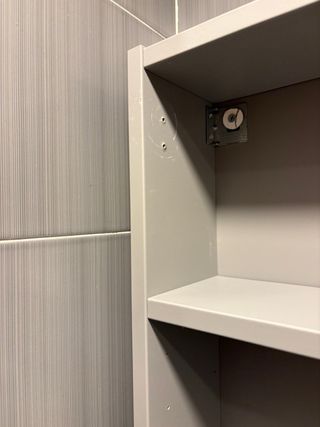 Armadio bagno in legno e metallo