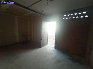 Local comercial en venta en San Mamés - La Palomera en León