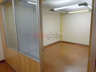 Local comercial en venta en Laviada en Gijón