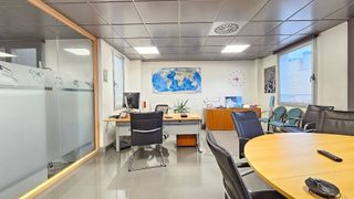 Oficina en alquiler en La Nova Esquerra de l'Eixample en Barcelona