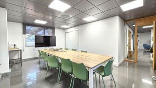 Oficina en alquiler en La Nova Esquerra de l'Eixample en Barcelona