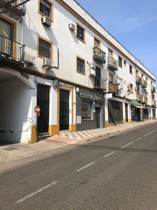 Local comercial en alquiler en Alcalá del Río