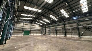 Nave industrial en alquiler en Ibi