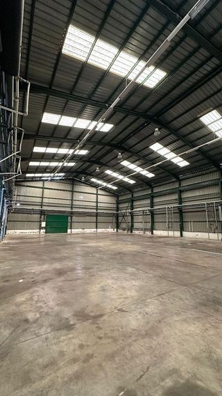 Nave industrial en alquiler en Ibi