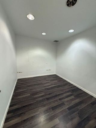 Local comercial en alquiler en Villamayor