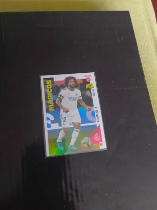 Lote 3 cromos fútbol: Benzema, Marcelo, Piqué
