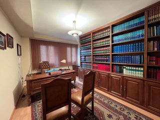 Oficina en venta en Centro en Avilés