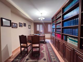 Oficina en venta en Centro en Avilés