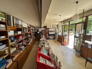 Local comercial en venta en Plaza España - Villa Pilar - Reyes Católicos - Vadillos en Burgos