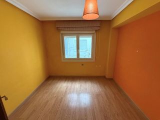 Piso en venta en Ensanche - Diputación en Alicante