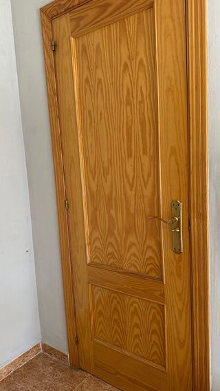 10 Puertas de Pino Macizo para Interior