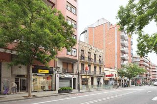 Estudio en alquiler en Sants-Badal en Barcelona