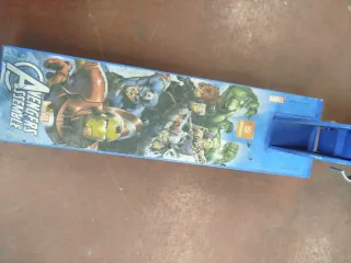 Patinete Avengers Superhéroes