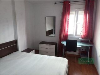 Piso en alquiler en Cervantes en Granada