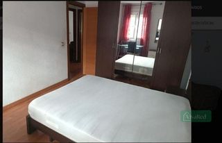 Piso en alquiler en Cervantes en Granada