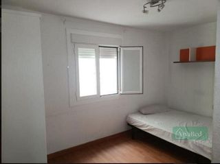 Piso en alquiler en Cervantes en Granada