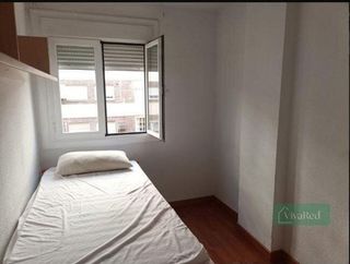 Piso en alquiler en Cervantes en Granada