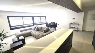 Piso en venta en Ensanche - Diputación en Alicante