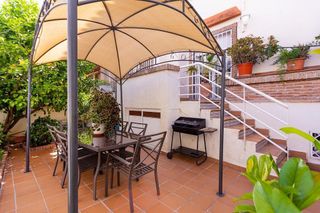 Chalet en venta en Cervantes en Granada