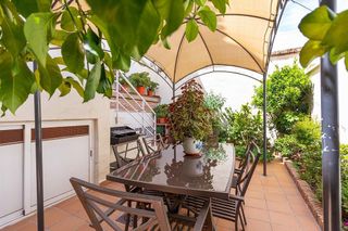 Chalet en venta en Cervantes en Granada