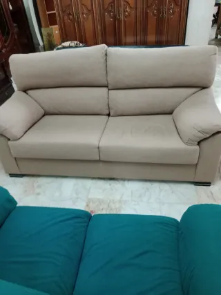 Sofá 2 plazas beige tela segunda mano