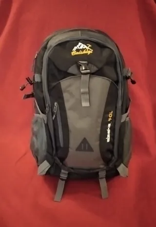 Mochila Alaska 40L Negra/Gris