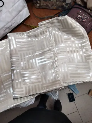 Spezzoni raso stampato 4 pz (2 panna, 2 beige)