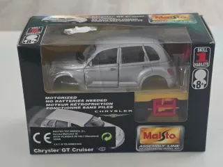 Maisto Chrysler PT Cruiser Kit Metal