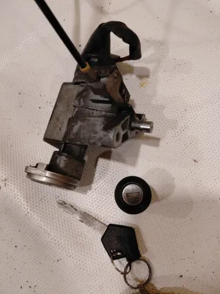 Clausor Suzuki Sixteen 125 (2009)